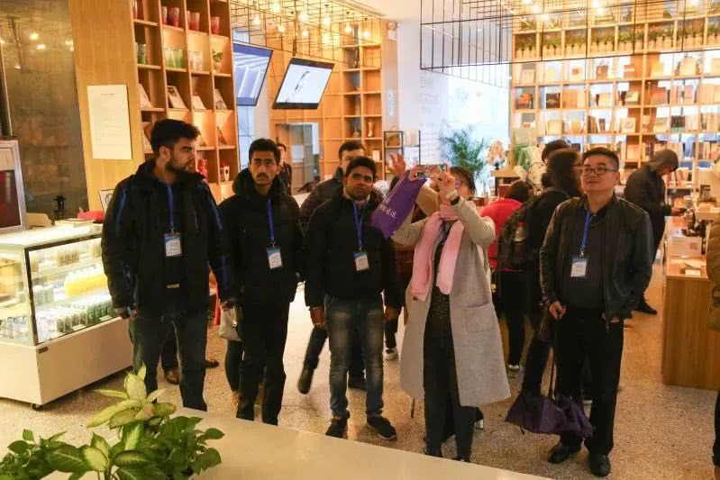 //inews.gtimg.com/newsapp_bt/0/6721263978/1000