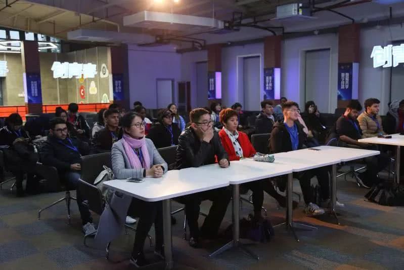 //inews.gtimg.com/newsapp_bt/0/6721263980/1000